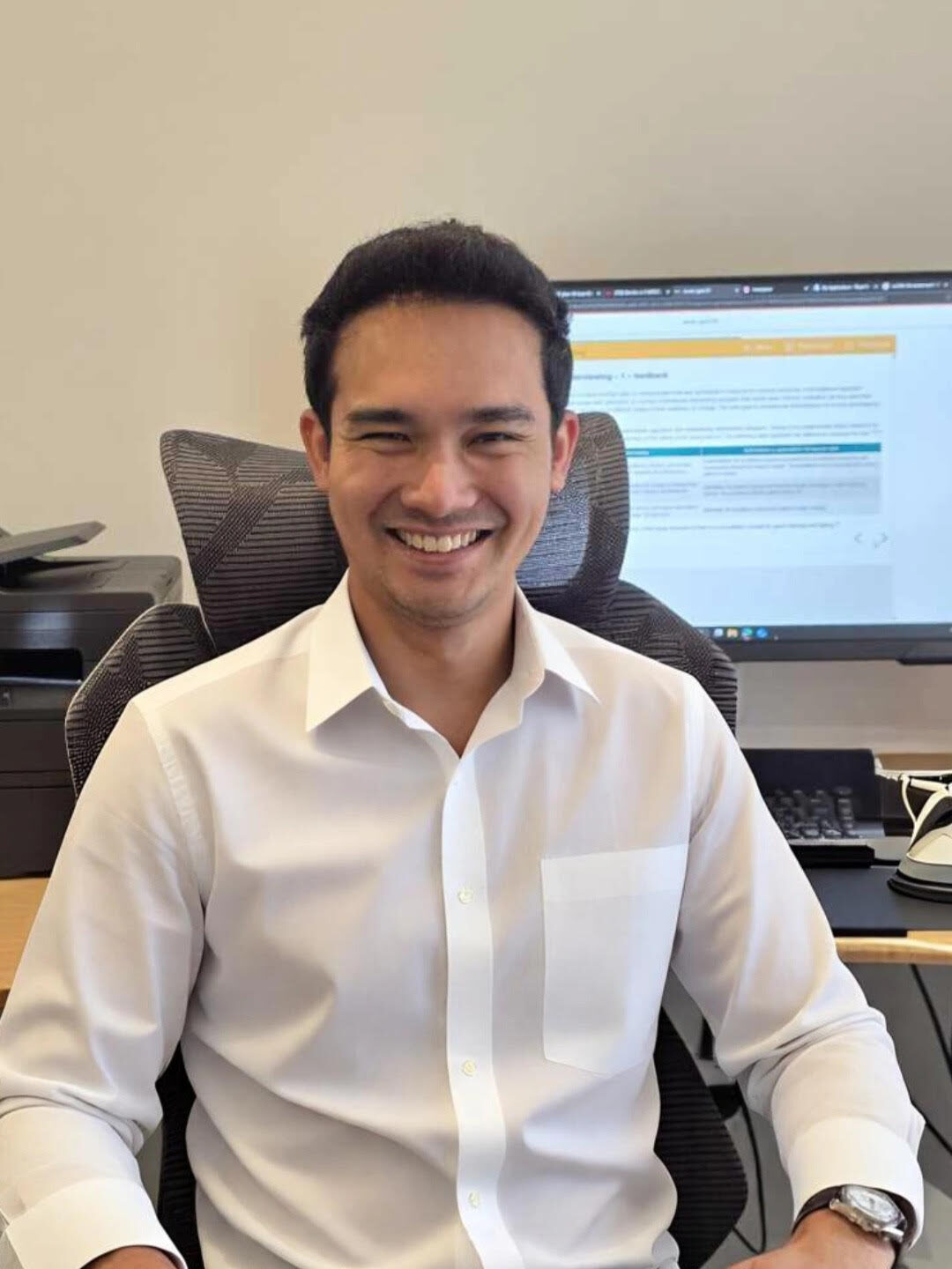 Dr Daniel Arief